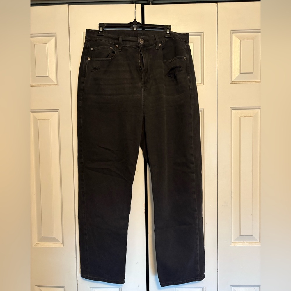 American Eagle Straight Leg Black Jeans